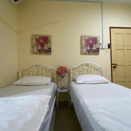 AAM Hotel Kota Bharu Buitenkant foto