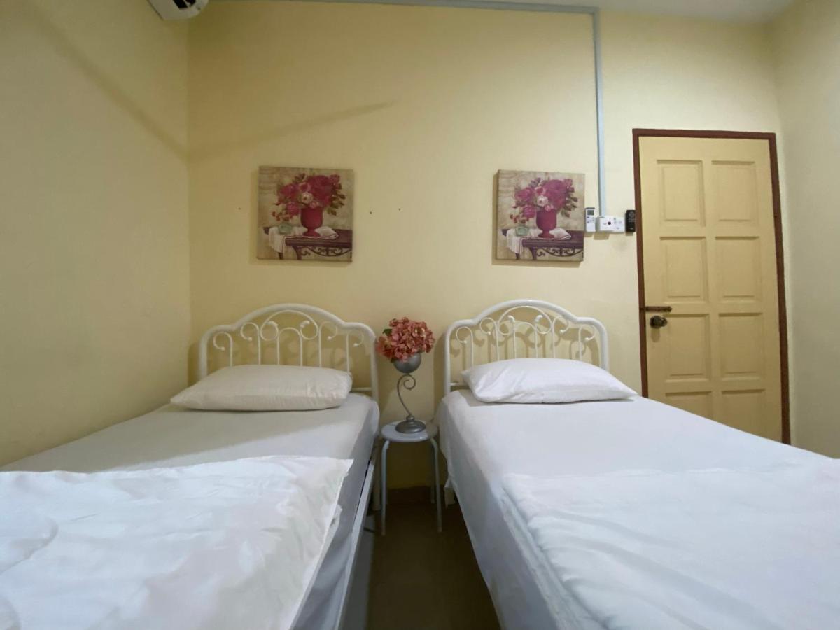 AAM Hotel Kota Bharu Buitenkant foto